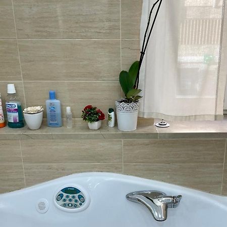 Cesare'S Home Catania Luaran gambar