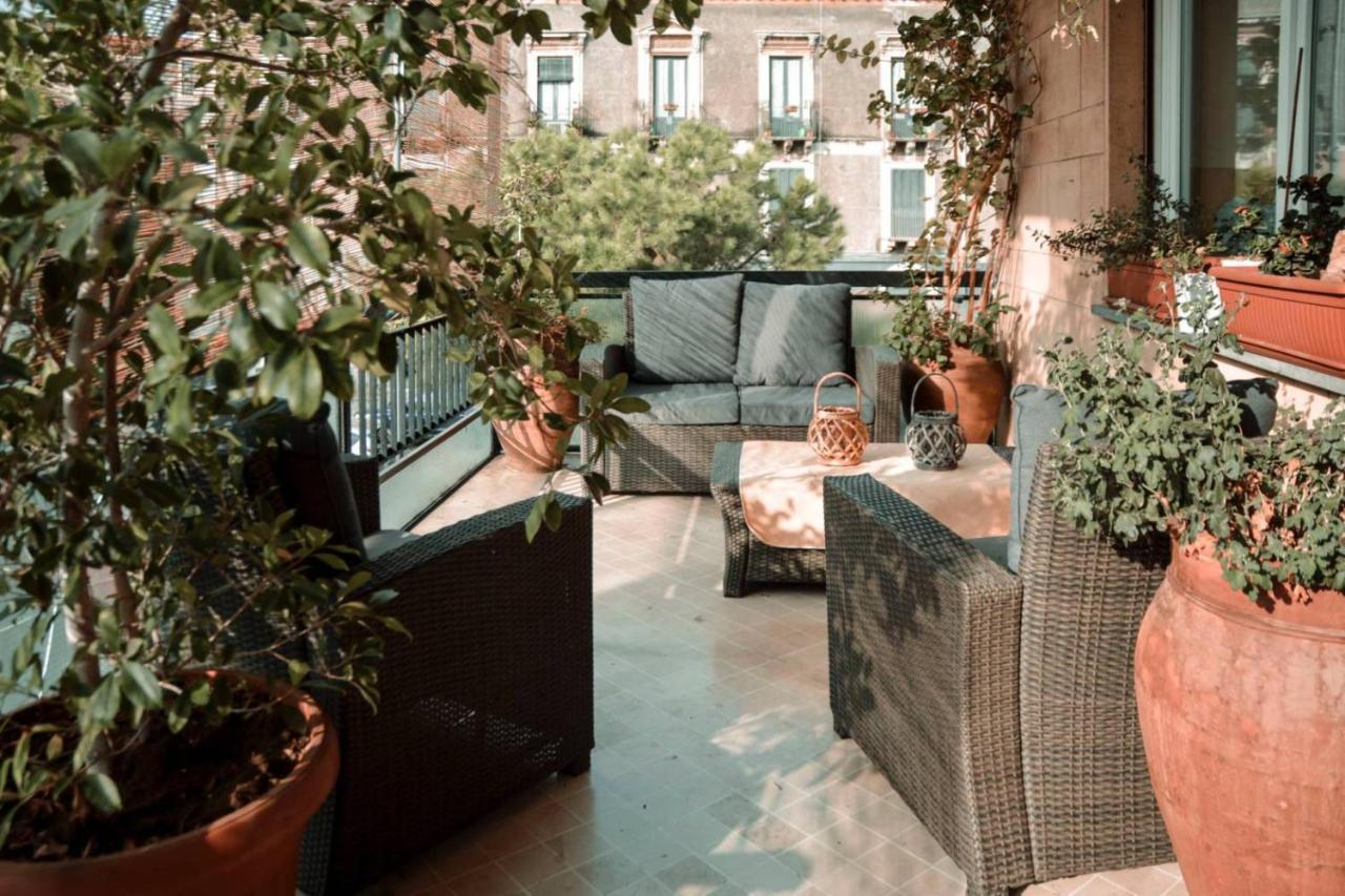 Cesare'S Home Catania Luaran gambar